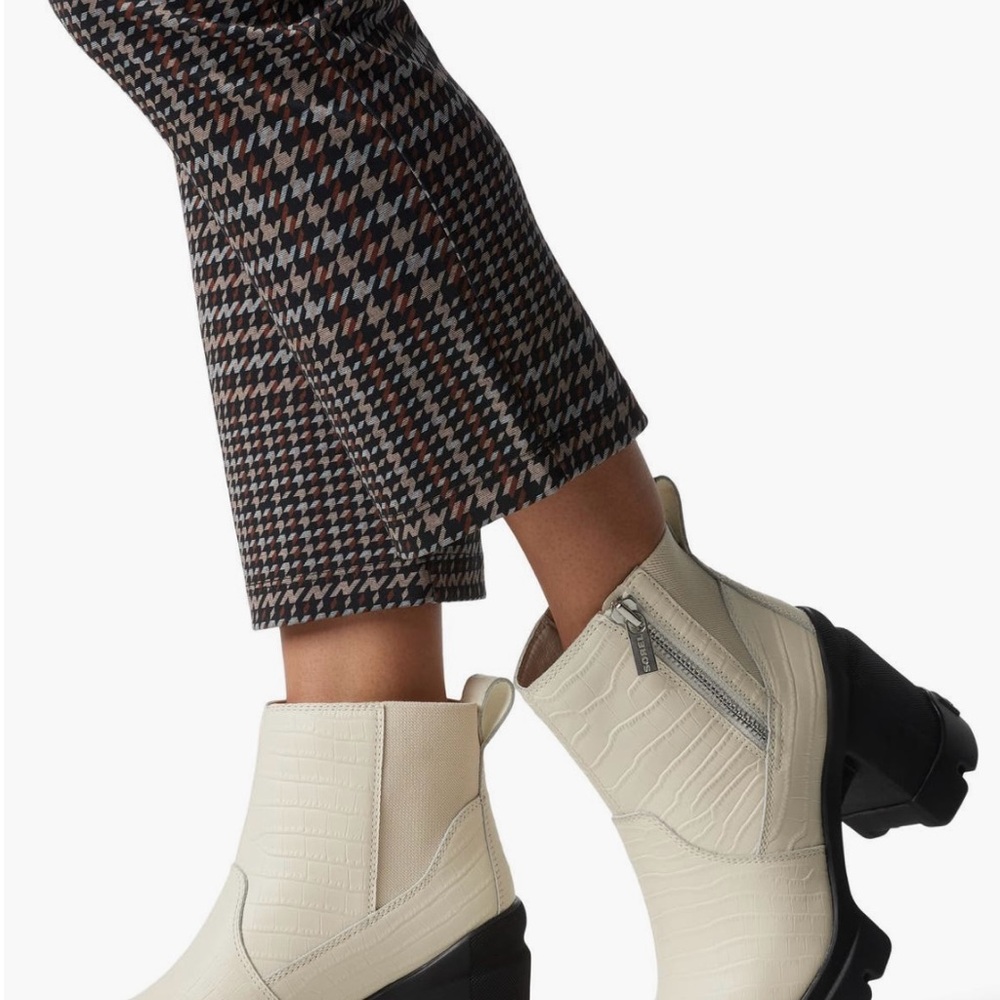 Sorel Caribou x Chelsea